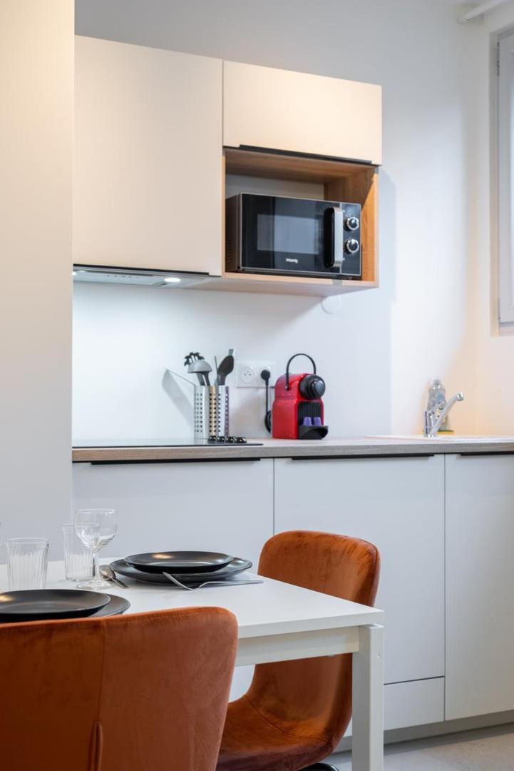 Renovated 1 Bedroom Apartment Lila Exterior foto